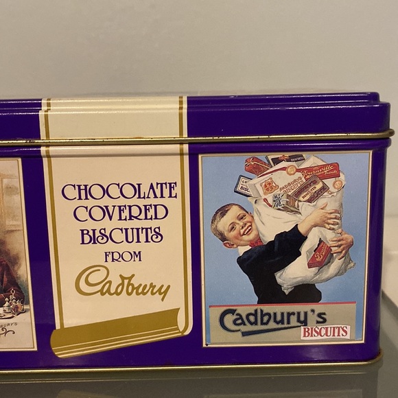 Cadbury's Chocolate Covered Biscuits Tin from 1990's Old World Style - Picture 3 of 12